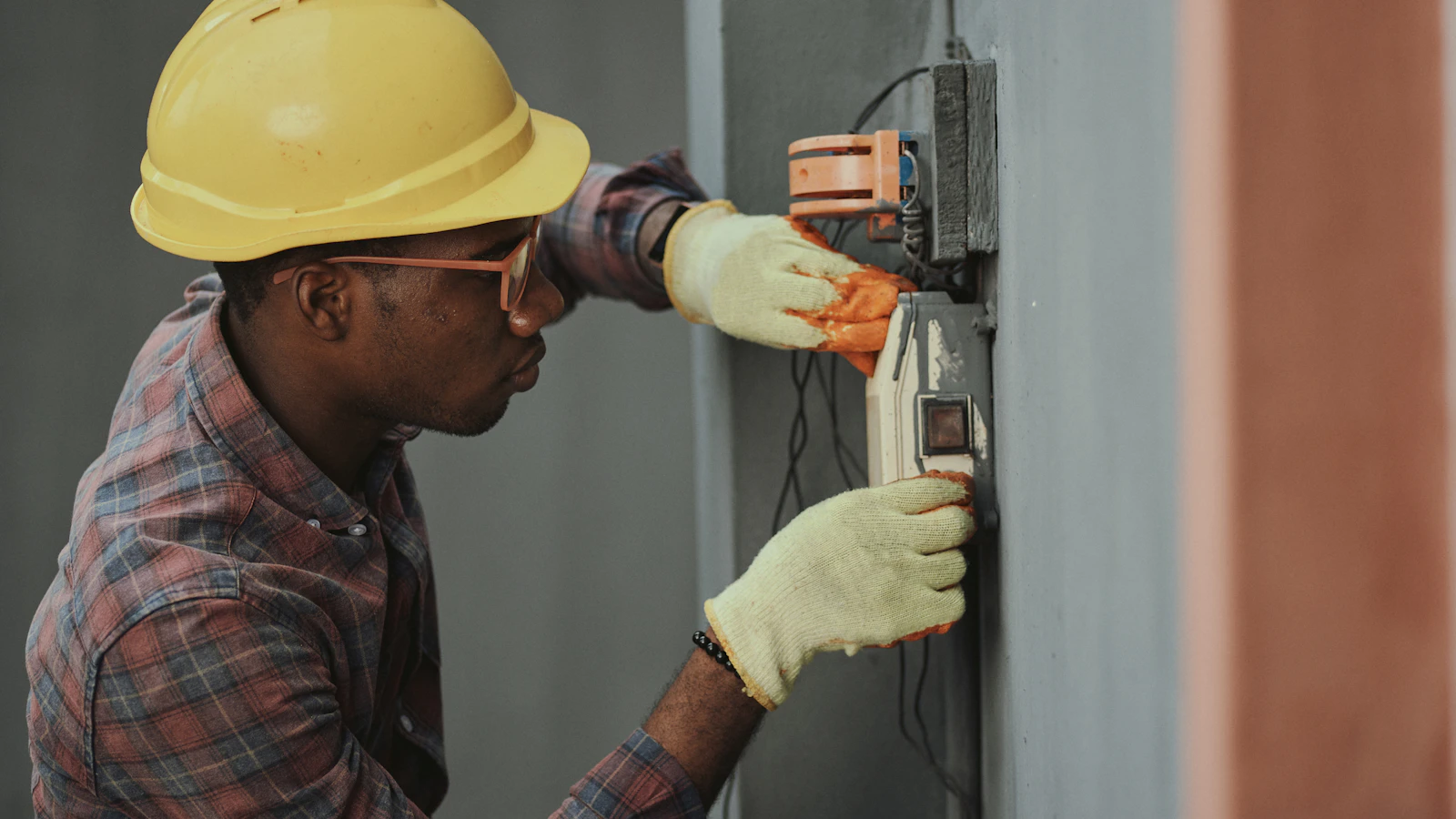 Mechanical, Electrical & Technical (MEP) in Lebanon